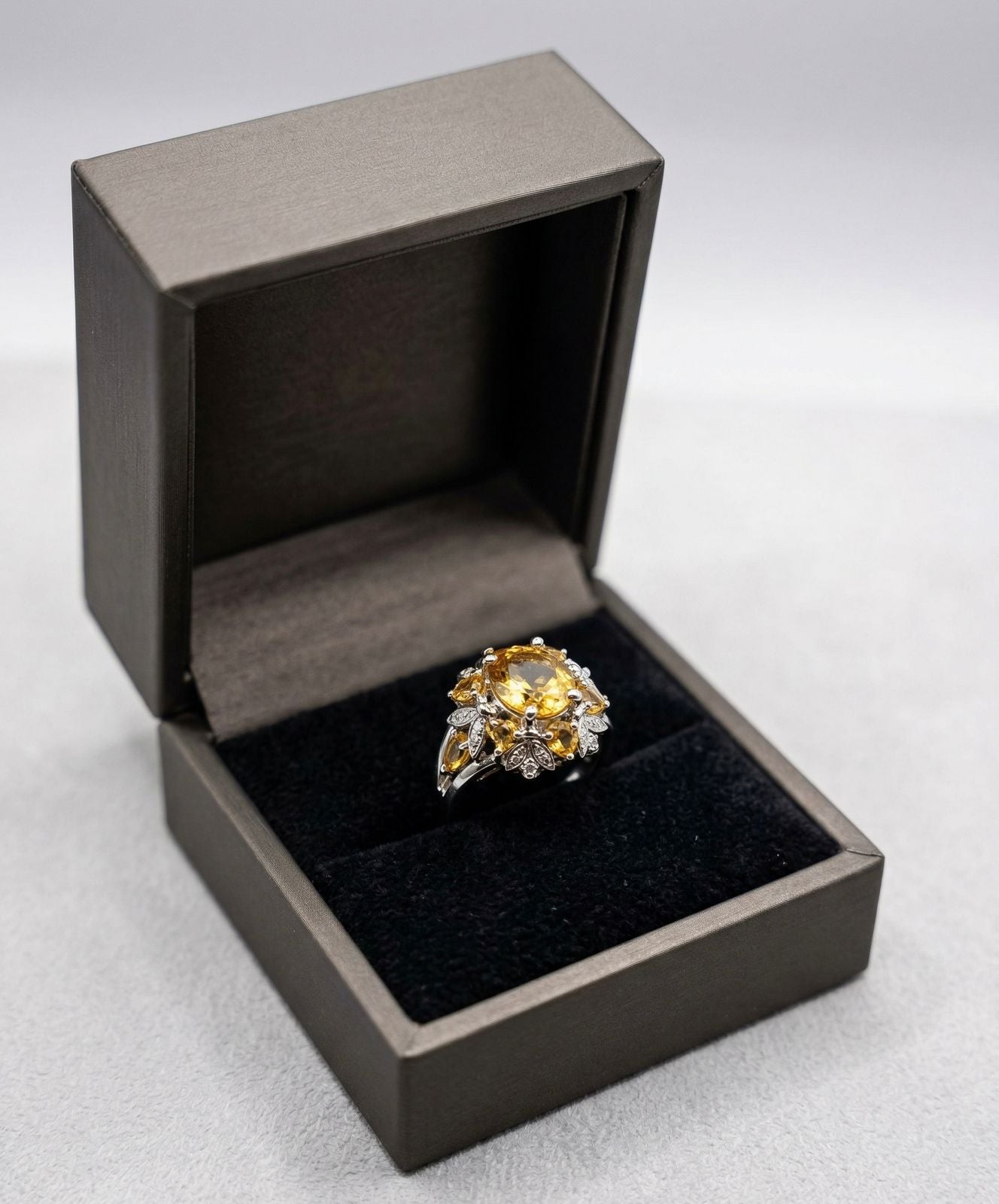 Golden Aurora Bloom Ring
