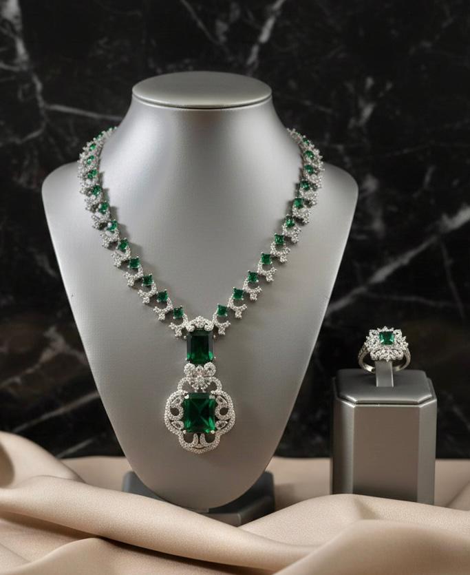 Emerald Royale Diamond Jewelry Set - Statement Necklace & Ring