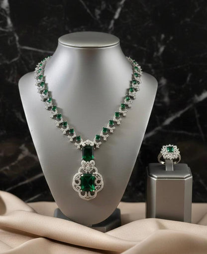 Emerald Royale Diamond Jewelry Set - Statement Necklace & Ring