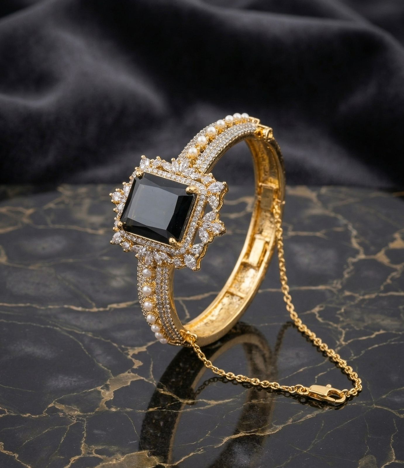 Black Onyx Royale Armlet