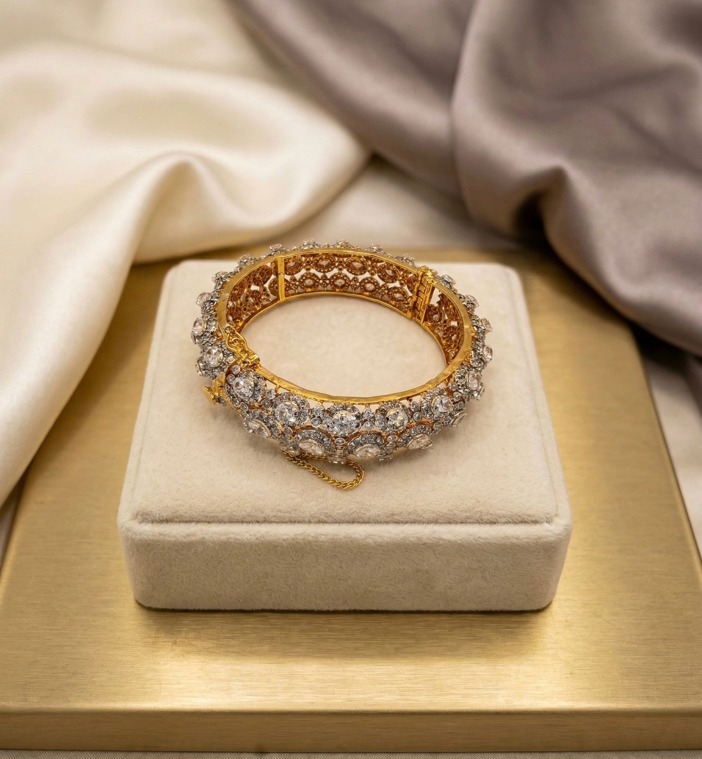 Celestial Crystal Armlet