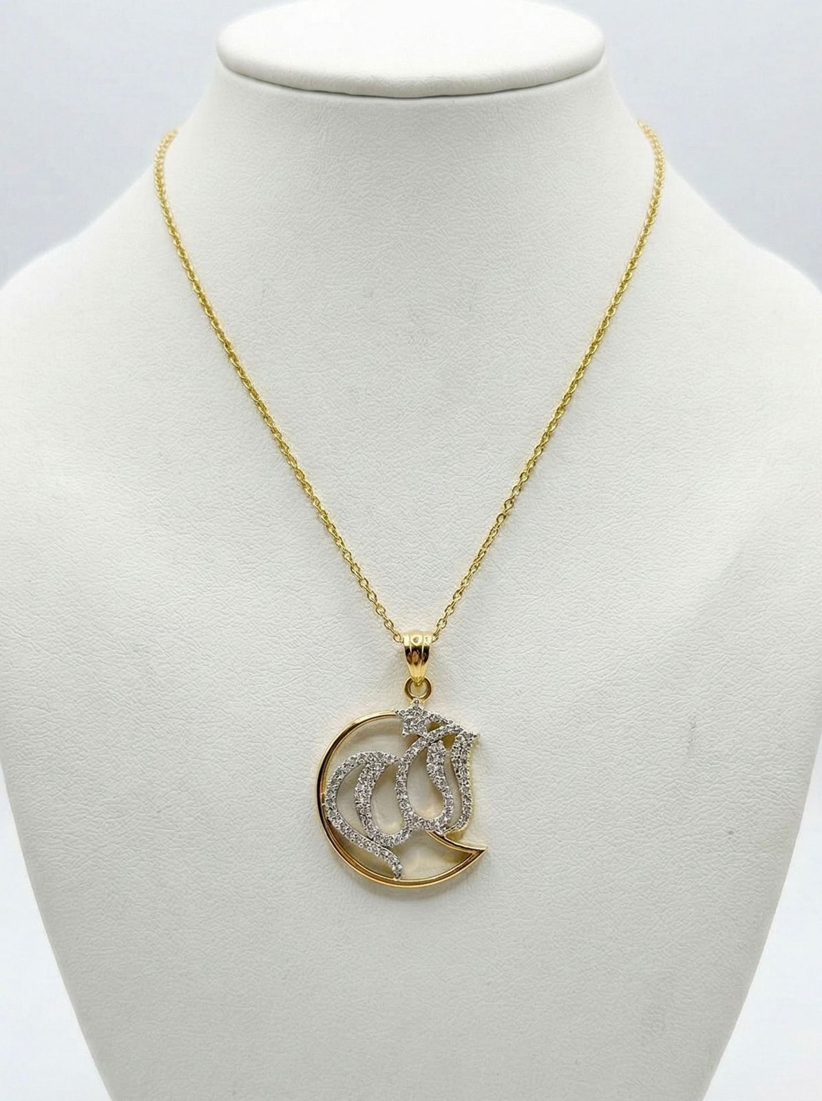 Crescent Moon Allah Pendant Necklace - Gold Diamond Islamic Jewelry